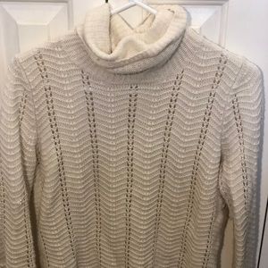 Loft XS White Turtleneck cozy Sweater